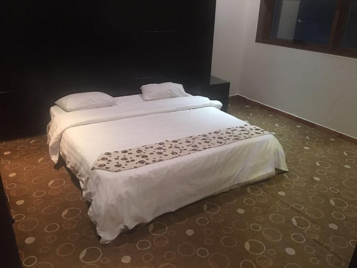 Hotel Almakan 105 Riyadh