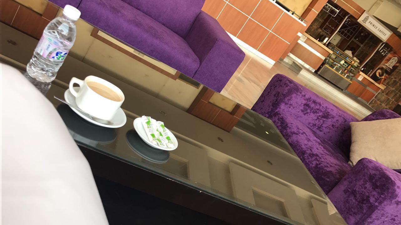 Hotel Almakan 105
