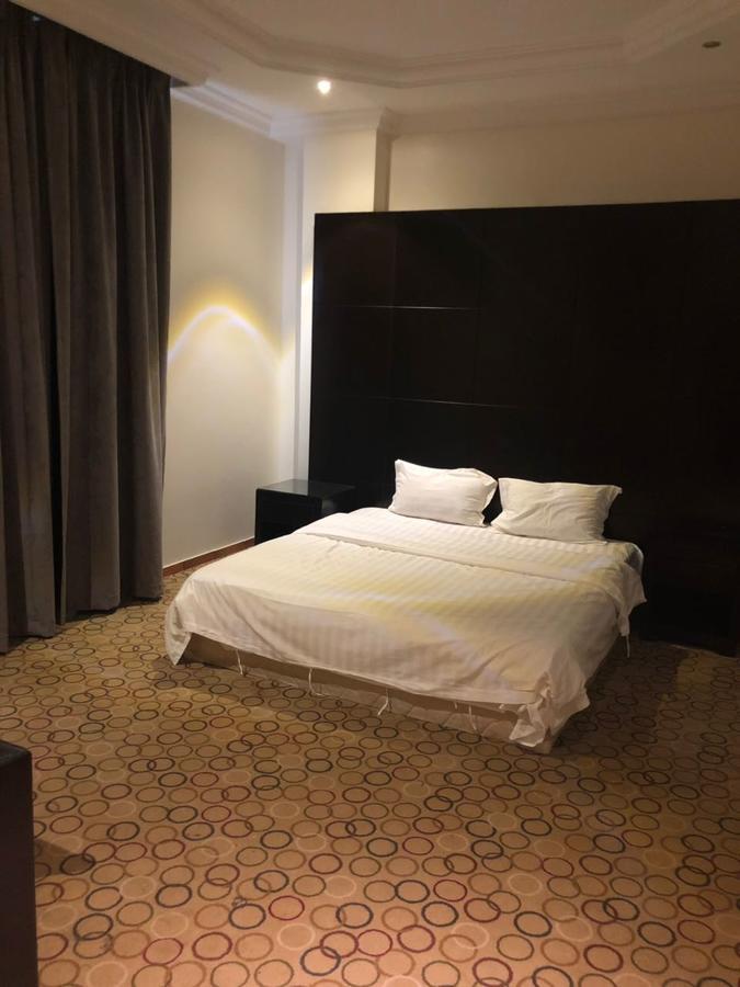 Almakan 105 Riyadh